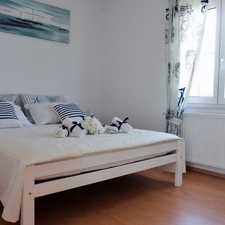 City Roof Top Apartment Cambi คาชเตลา ภายนอก รูปภาพ